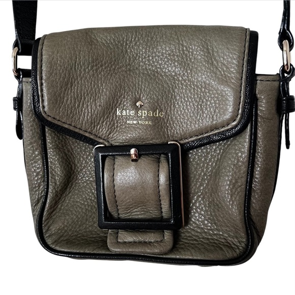 Kate Spade New York Abbey Court Charon Crossbody in Green - Picture 2 of 13